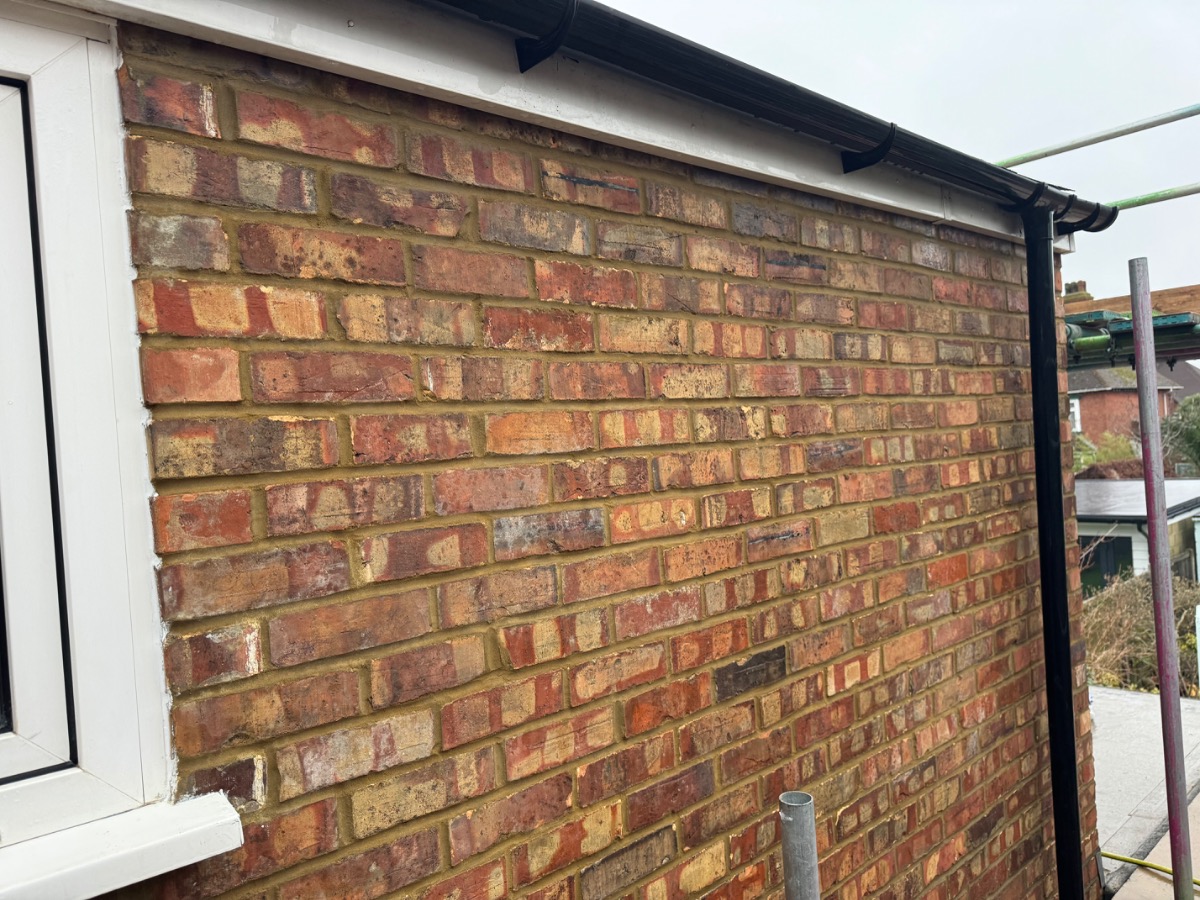 Builder: Image 1